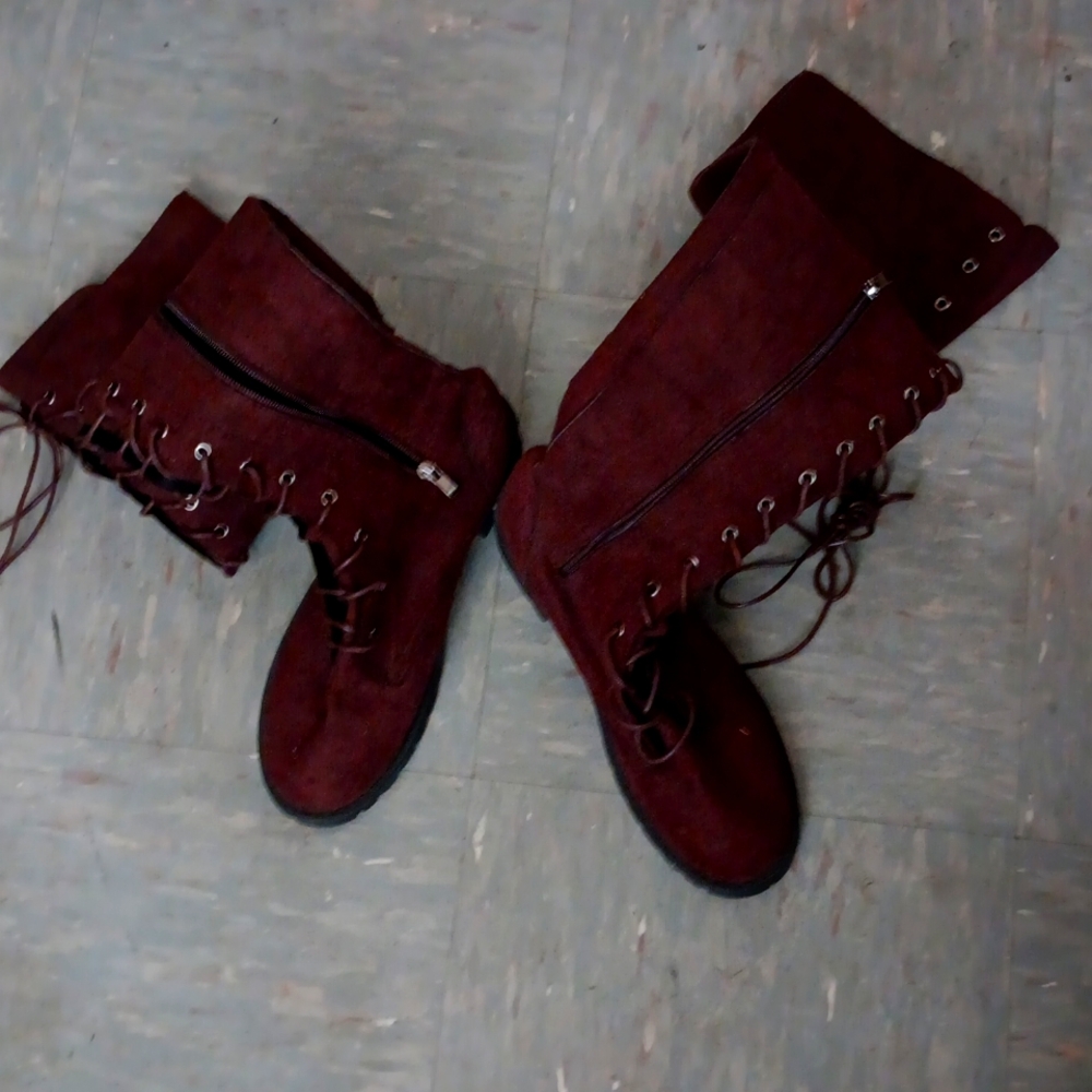 Lightinthebox boots sz 10 only worn once.